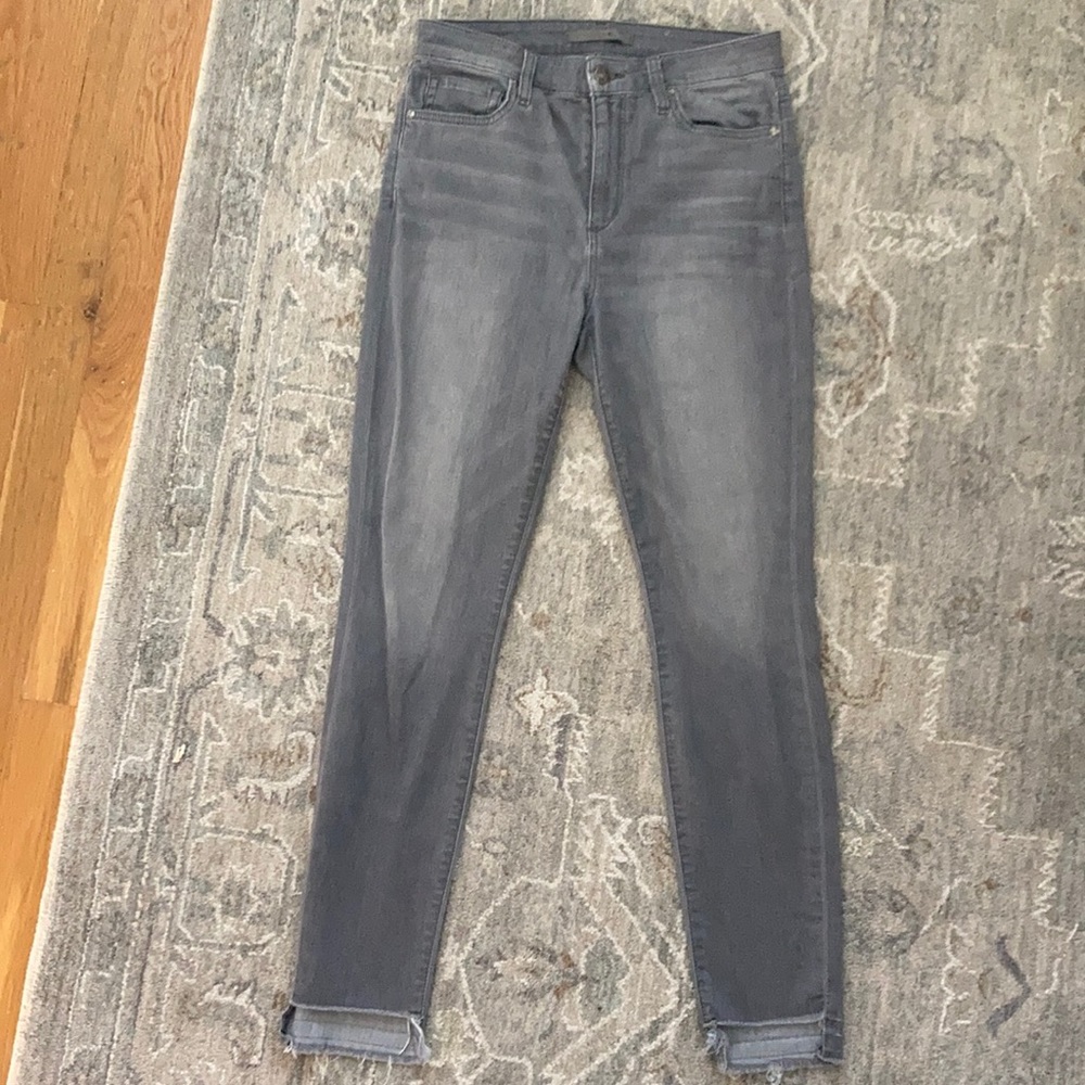 Joe’s jeans size 29!